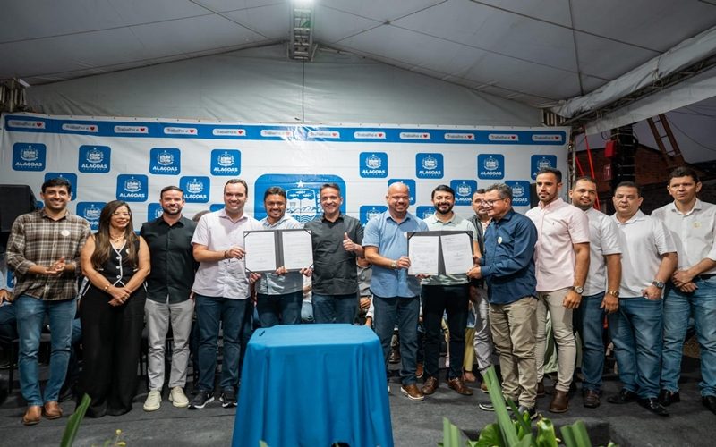 governador-paulo-dantas-entrega-obras-nas-comemoracoes-da-emancipacao-politica-de-maribondo