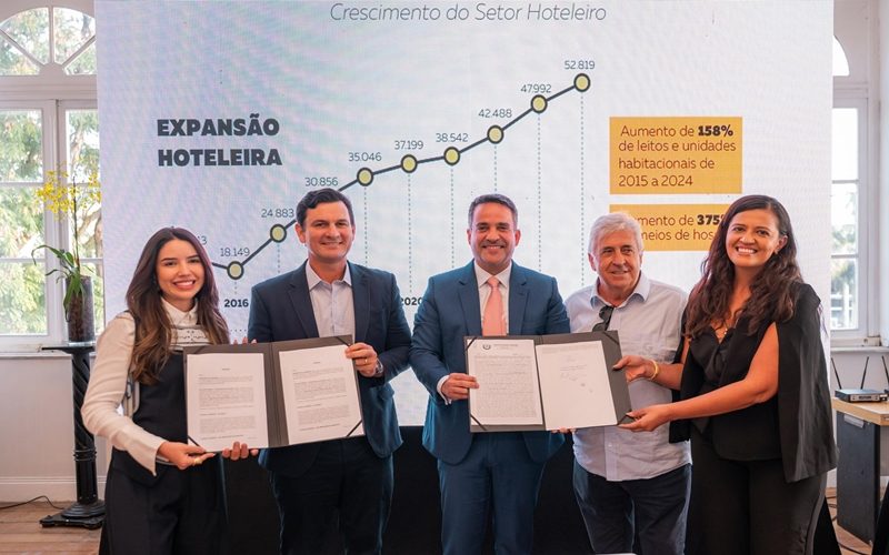 governo-de-alagoas-entrega-escritura-e-viabiliza-novo-resort-vila-gale-em-coruripe