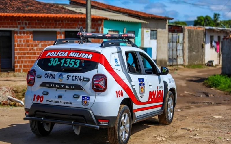 poliiii